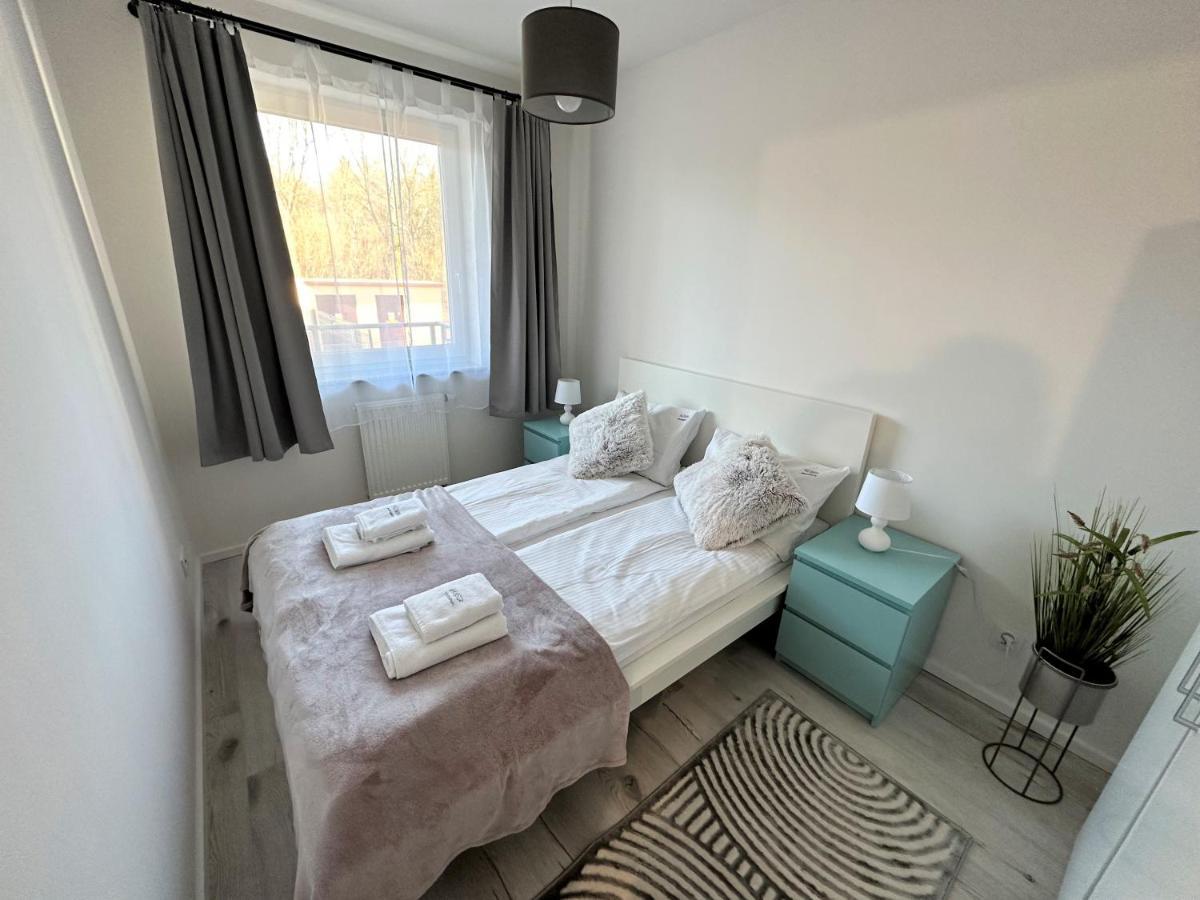 Al-Dom Apartamenty Five Porta Mare Kolobrzeg Bagian luar foto