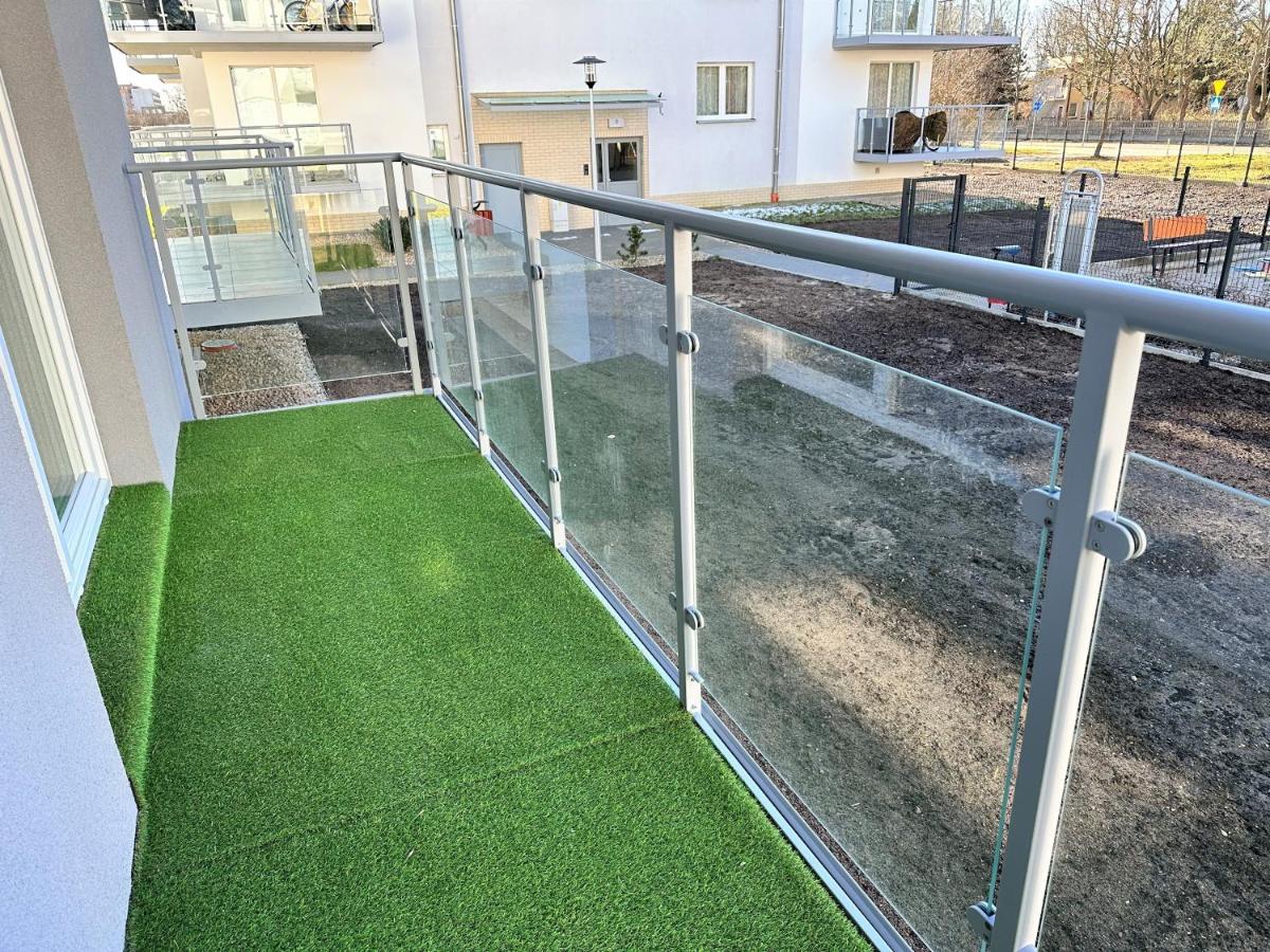 Al-Dom Apartamenty Five Porta Mare Kolobrzeg Bagian luar foto